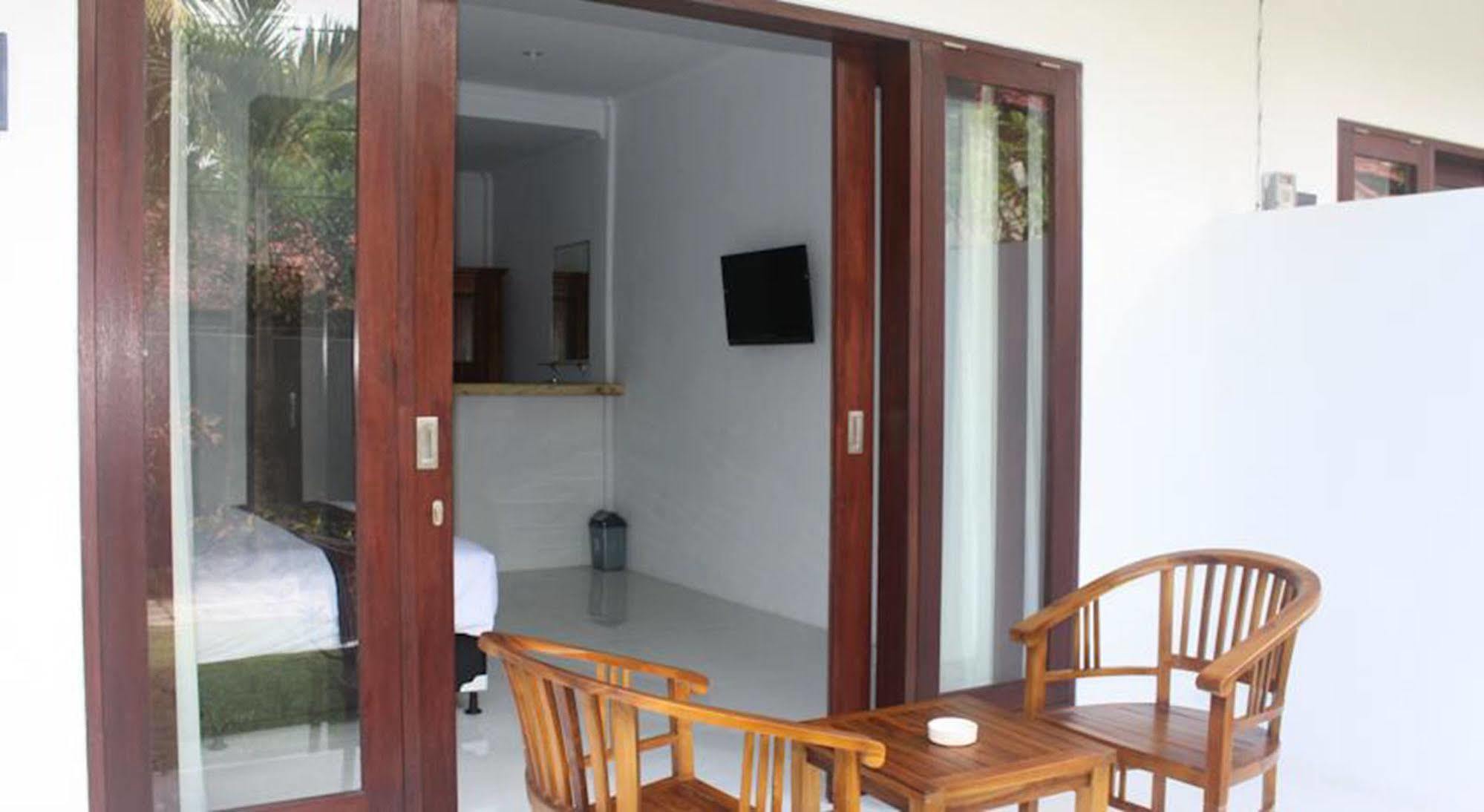 U House Kerobokan (Bali) Exterior photo