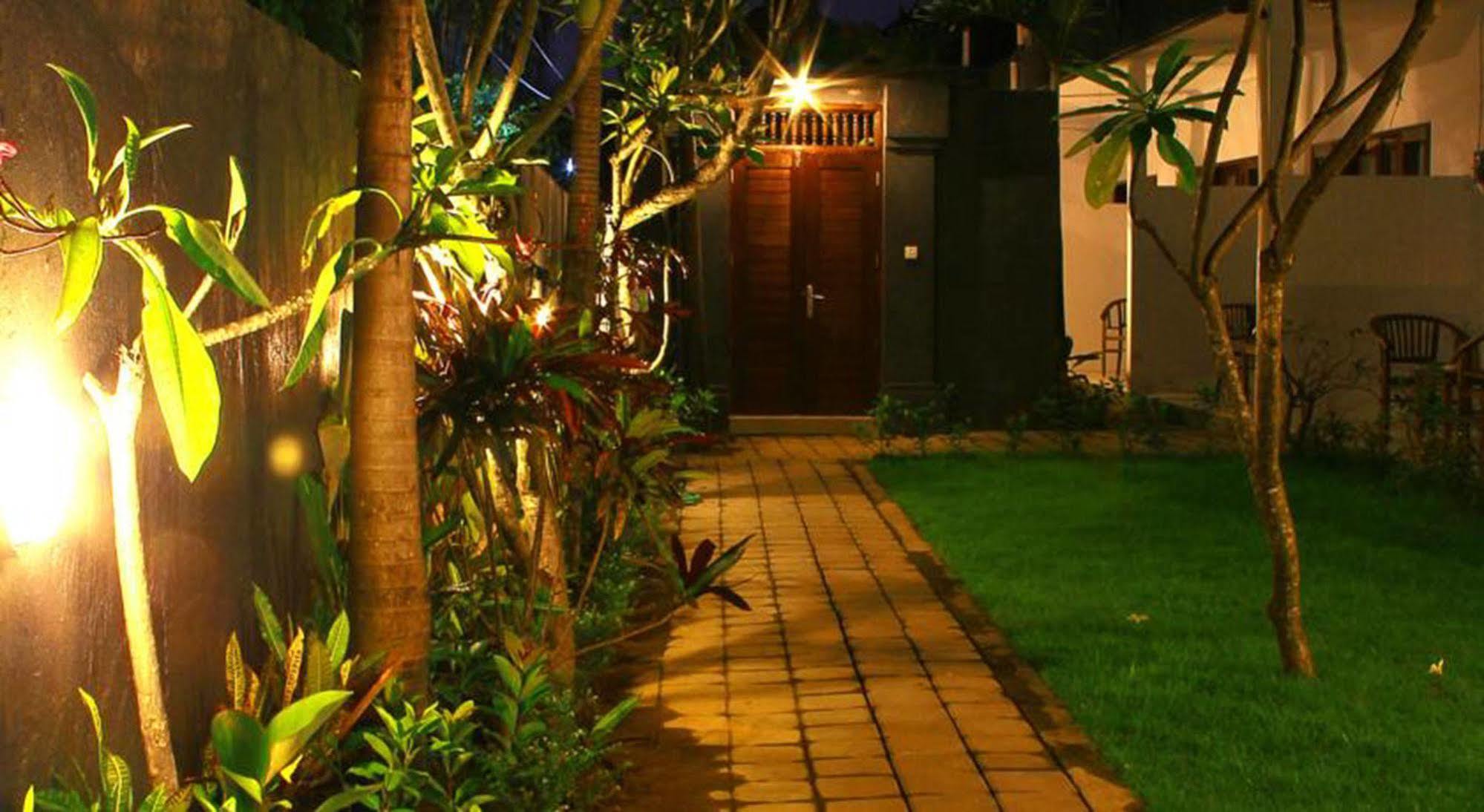 U House Kerobokan (Bali) Exterior photo